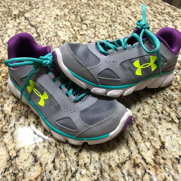 gray under armor shoes